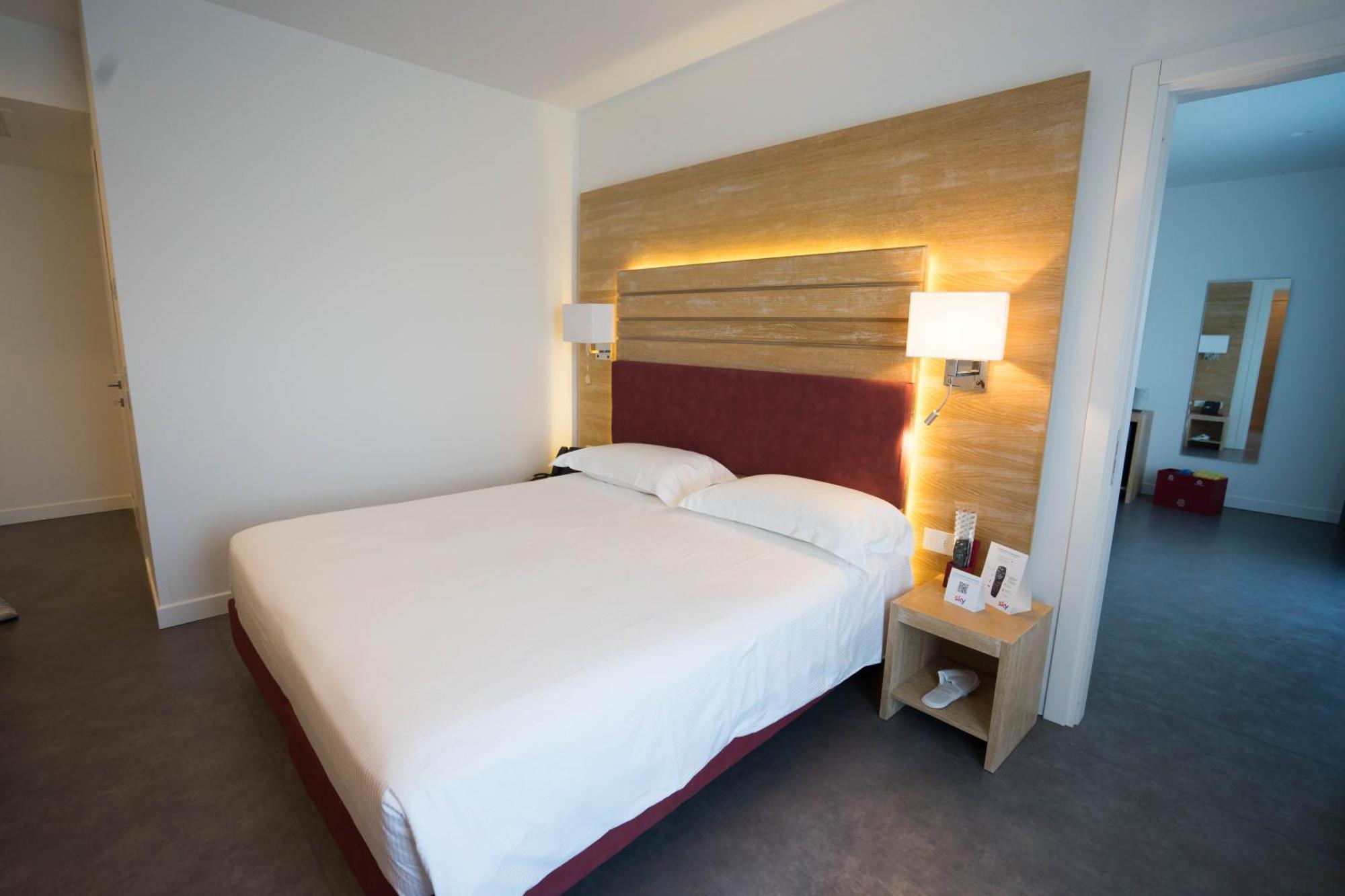 Pm Hotel Catanzaro Exteriör bild